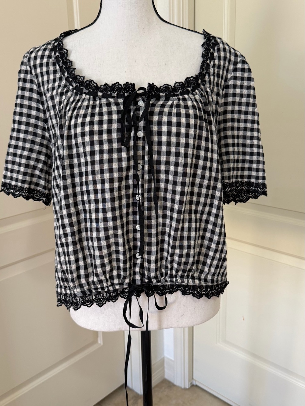 American Eagle Black & White Gingham Lace-Trim Top